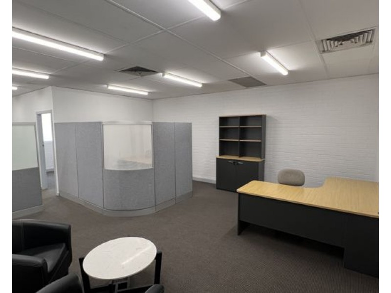 3/348 Peel Street, Tamworth NSW 2340