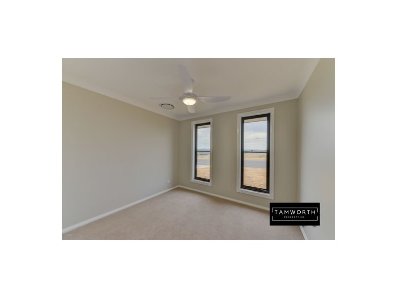 1/40 Francis Avenue, Tamworth NSW 2340