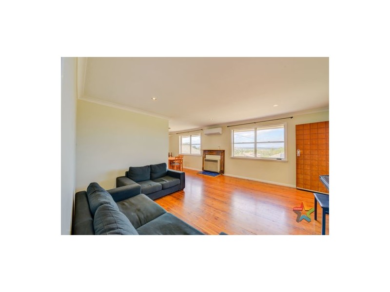 130 Upper Street, Tamworth NSW 2340