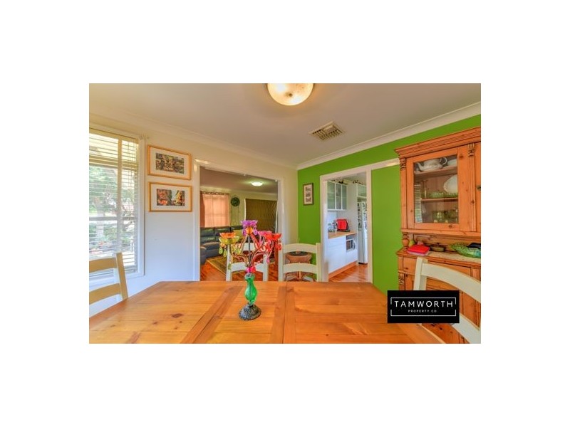 31 Kinarra Street, Tamworth NSW 2340