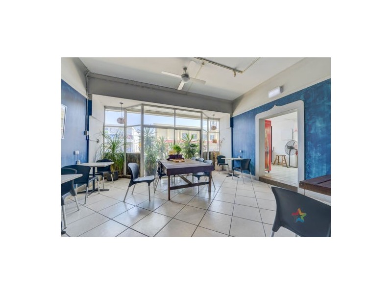 2 & 3/25-29 Brisbane Street, Tamworth NSW 2340