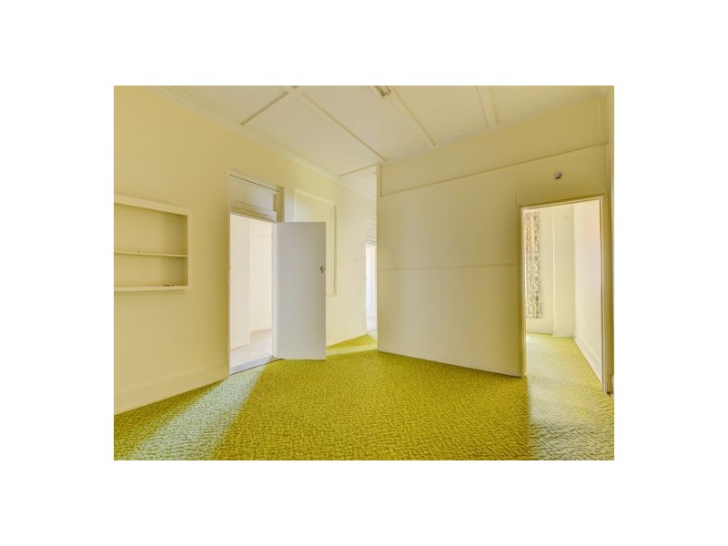 2/364 Peel Street, Tamworth NSW 2340