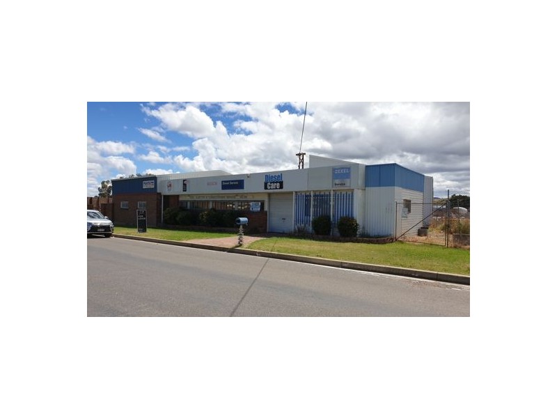 45 Showground Road, Tamworth NSW 2340