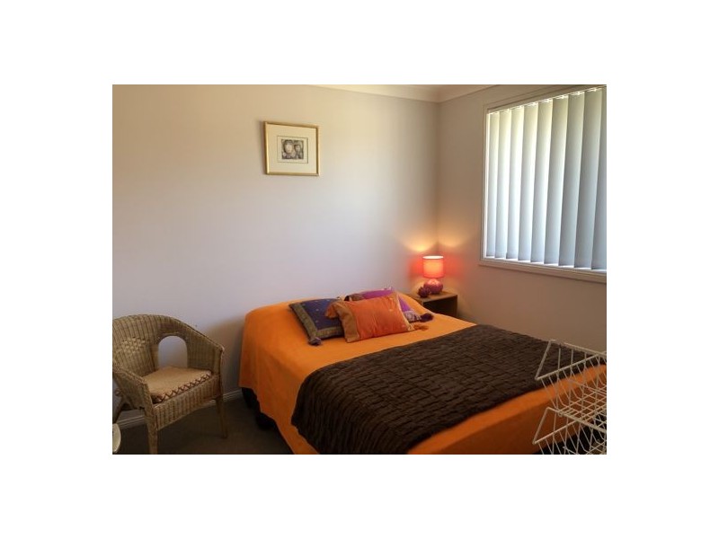 1 Kalinda Place, Hillvue NSW 2340