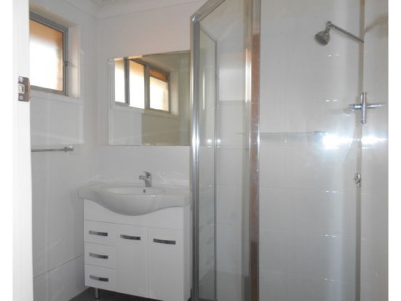 1/6 Rawson Ave, Tamworth NSW 2340