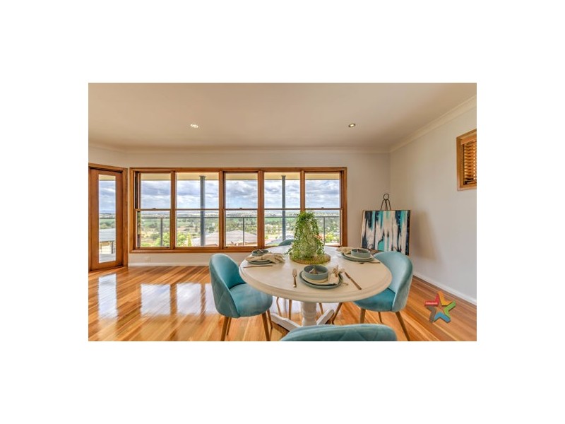 7 Glenview Place, Tamworth NSW 2340