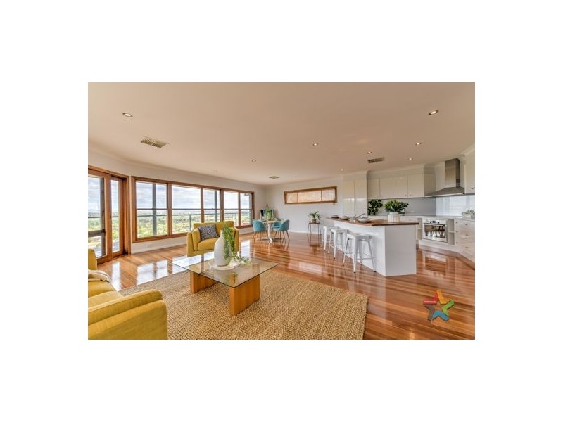 7 Glenview Place, Tamworth NSW 2340