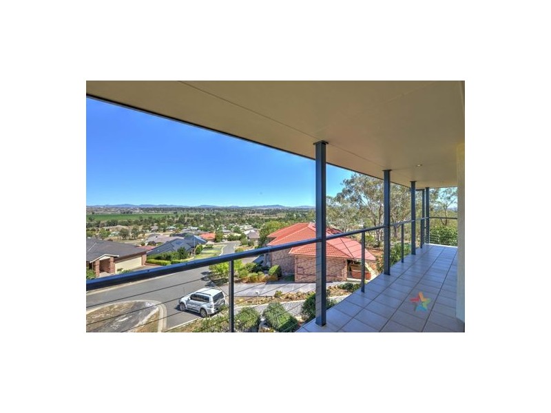 7 Glenview Place, Tamworth NSW 2340