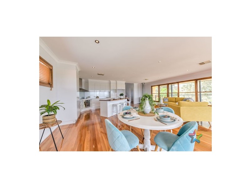 7 Glenview Place, Tamworth NSW 2340