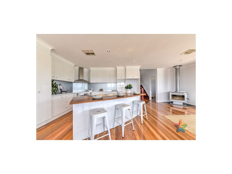 7 Glenview Place, Tamworth NSW 2340