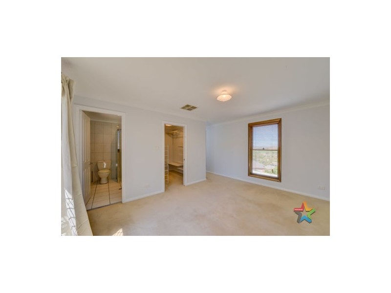 7 Glenview Place, Tamworth NSW 2340