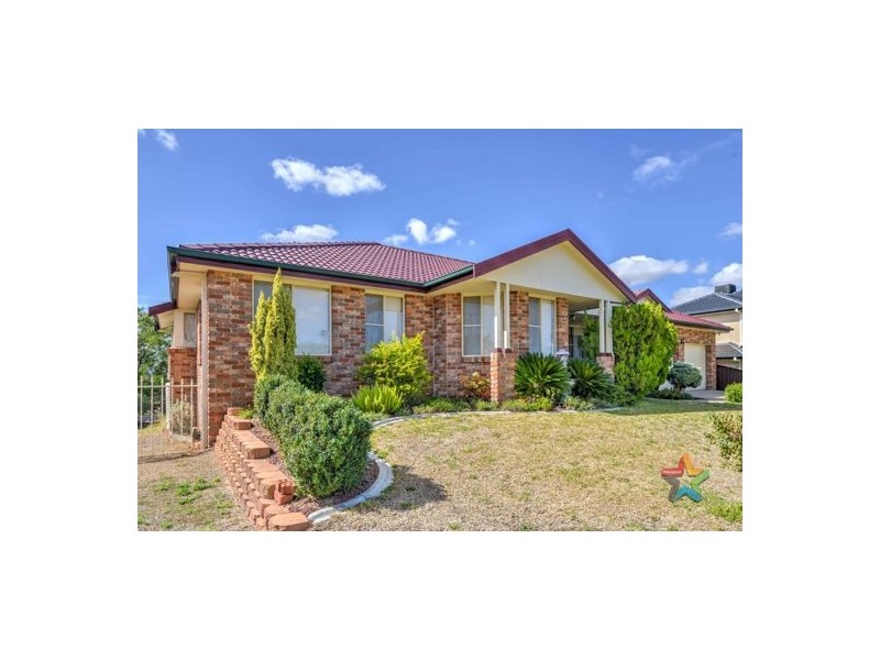 27 Caloola Street, Tamworth NSW 2340