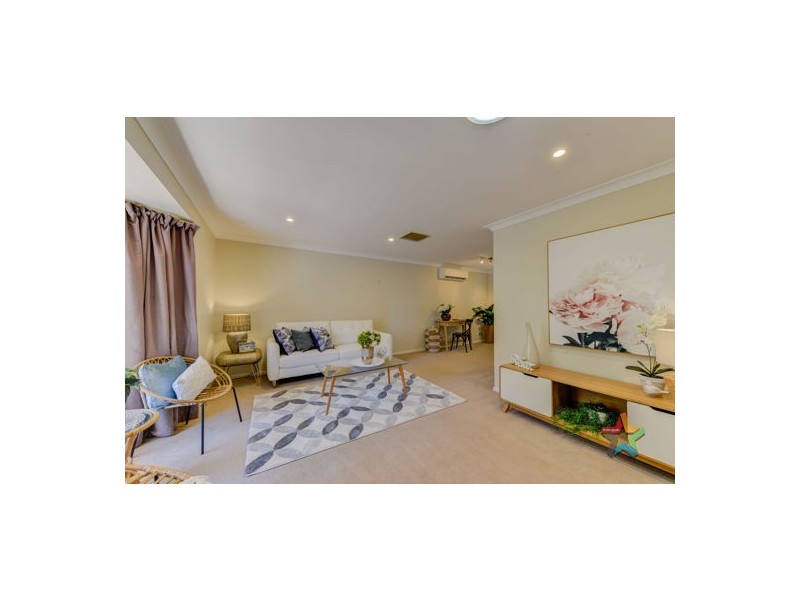 4 Waratah Place, Tamworth NSW 2340