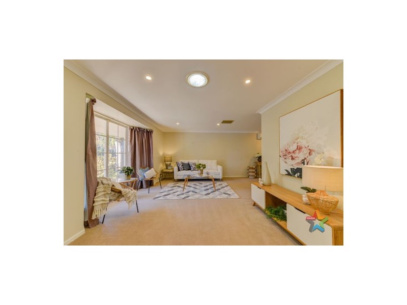 4 Waratah Place, Tamworth NSW 2340