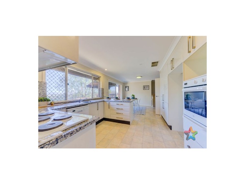 4 Waratah Place, Tamworth NSW 2340