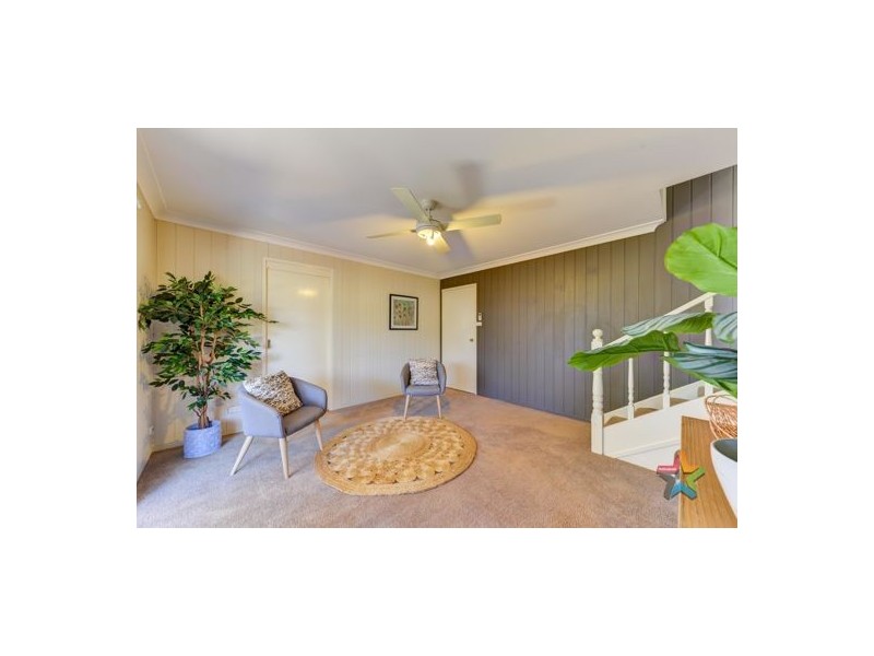 4 Waratah Place, Tamworth NSW 2340