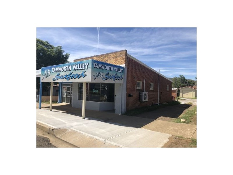 2/226 Goonoo Goonoo Rd, Tamworth NSW 2340