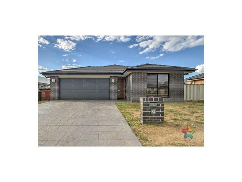 3 Stokes Avenue, Tamworth NSW 2340