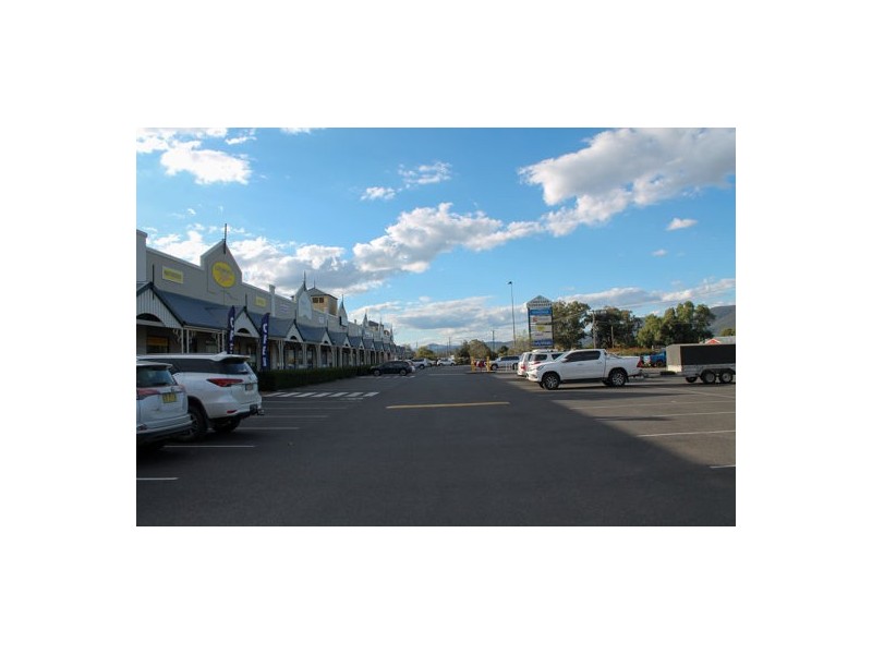 2/383-391 Goonoo Goonoo Road, Tamworth NSW 2340