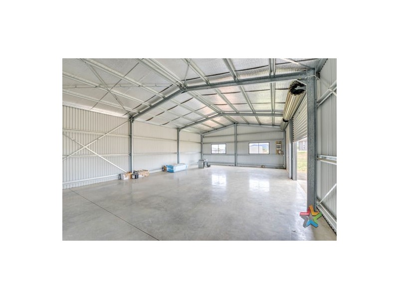 5 Benandarah Court, Tamworth NSW 2340