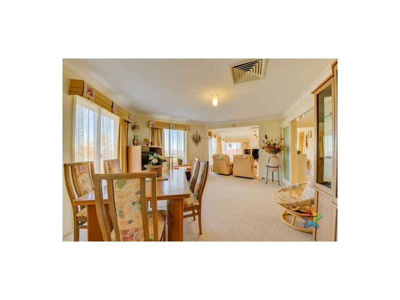 4 Bernice Place, Tamworth NSW 2340