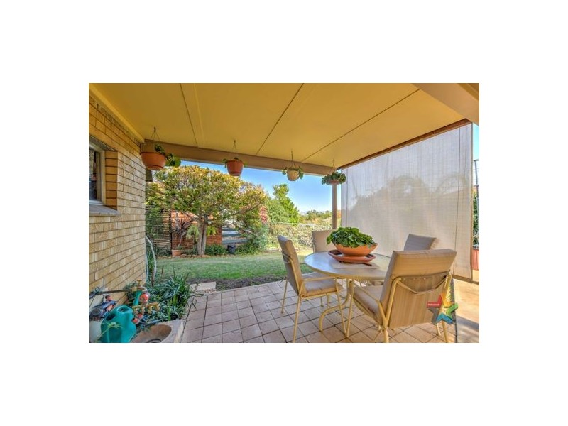 4 Bernice Place, Tamworth NSW 2340