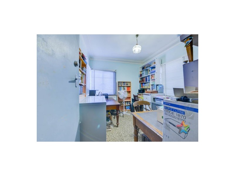 107 Robert Street, Tamworth NSW 2340