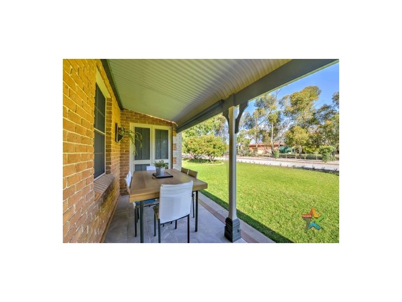 9 Ralfe Road, Tamworth NSW 2340