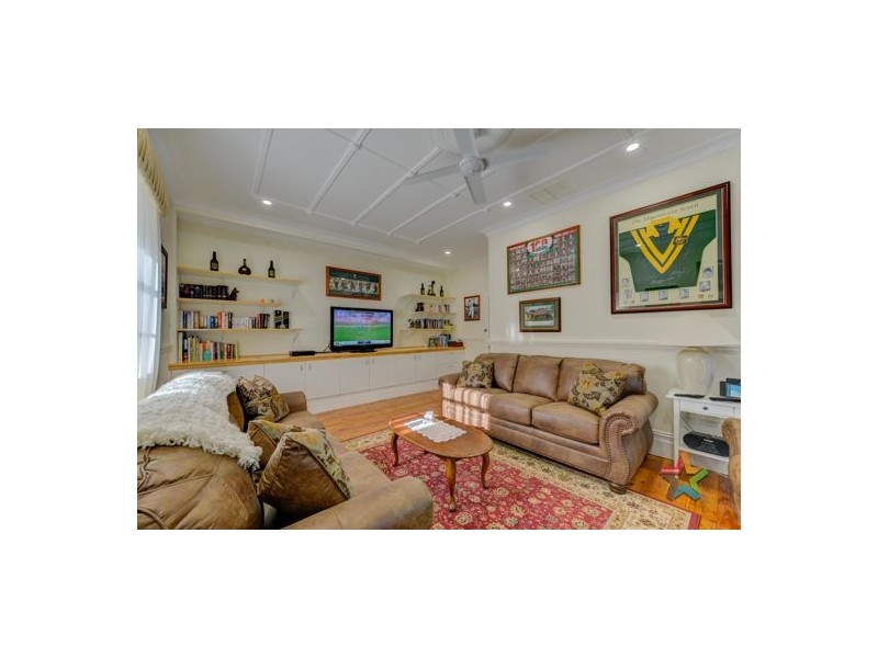 9 Ralfe Road, Tamworth NSW 2340