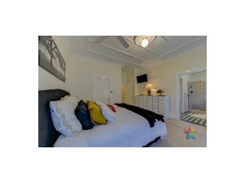 9 Ralfe Road, Tamworth NSW 2340