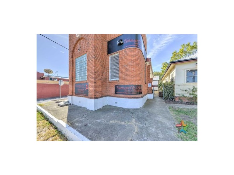 74 Belmore Street, Tamworth NSW 2340