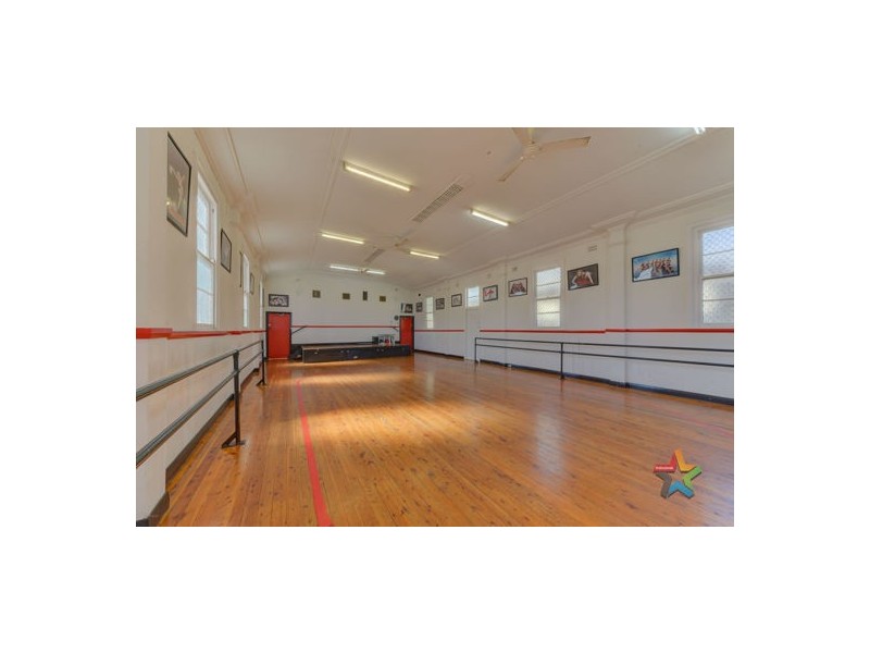 74 Belmore Street, Tamworth NSW 2340