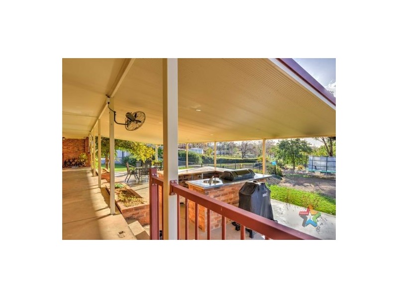 130 Tregarthen Road, Tamworth NSW 2340