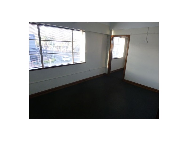 12A Level 1, Bourke Street, Tamworth NSW 2340