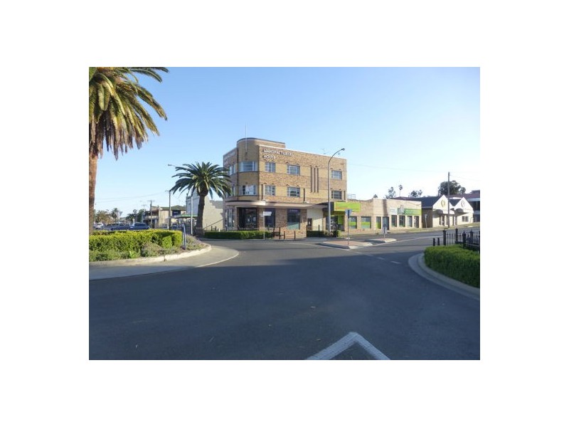 12A First Floor Bourke Street & Residence on 2nd floor, Tamworth NSW 2340