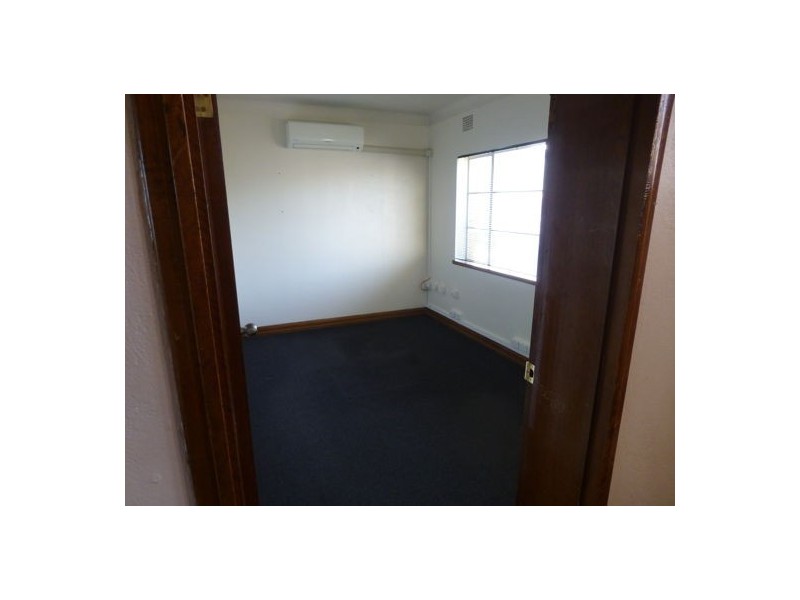 12A First Floor Bourke Street & Residence on 2nd floor, Tamworth NSW 2340