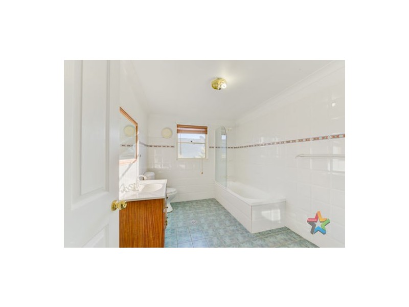 149 Upper Street, Tamworth NSW 2340