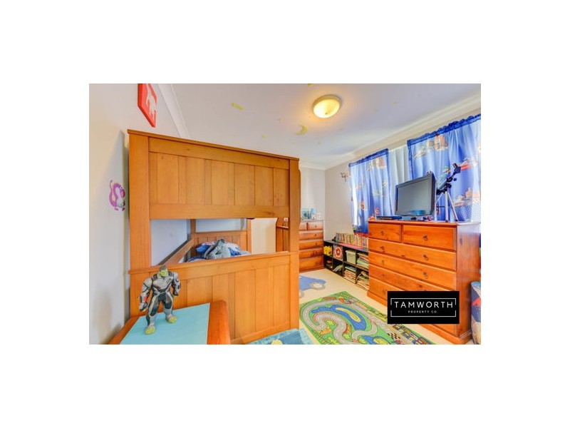 137 Hillvue Road, Tamworth NSW 2340