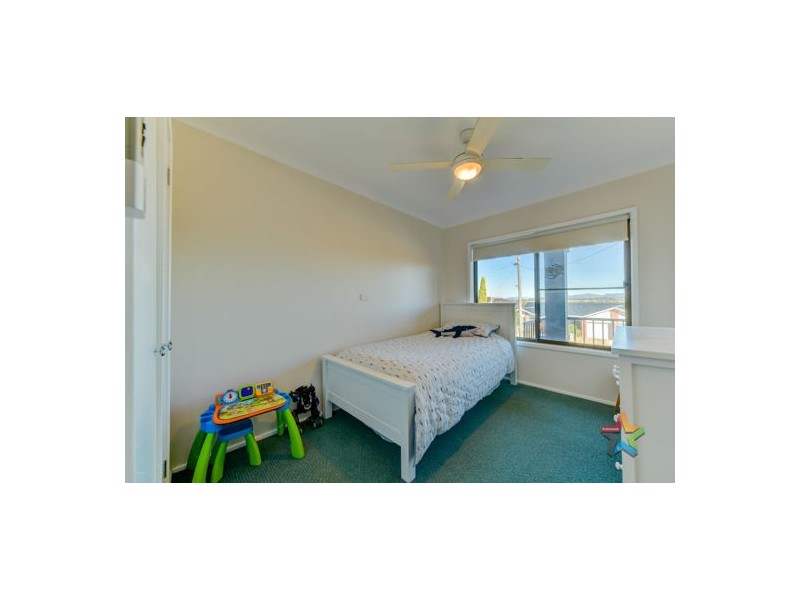 11 Caloola Street, Tamworth NSW 2340