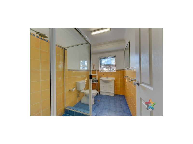 11 Caloola Street, Tamworth NSW 2340