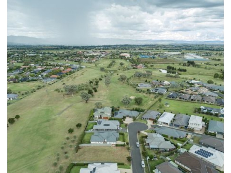 5 Sanctuary Place, Tamworth NSW 2340