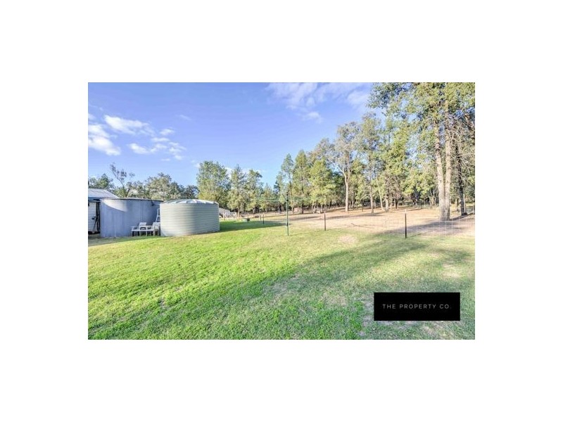 14 Cypress Pine Lane, Tamworth NSW 2340