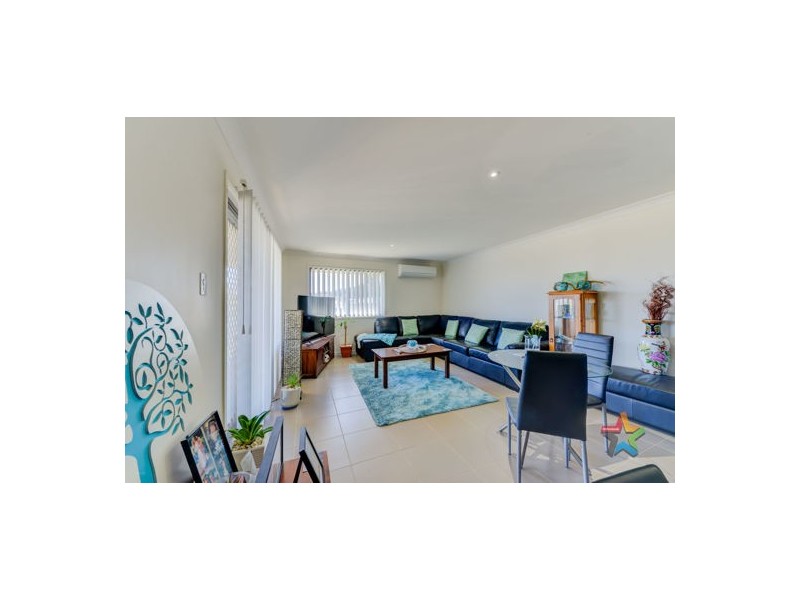 1 & 2/29 Kaputar Close, Tamworth NSW 2340