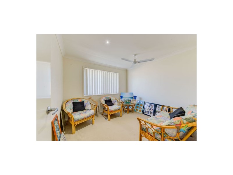 1 & 2/29 Kaputar Close, Tamworth NSW 2340