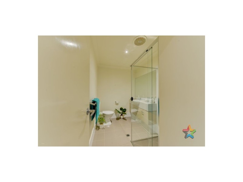 1 & 2/29 Kaputar Close, Tamworth NSW 2340