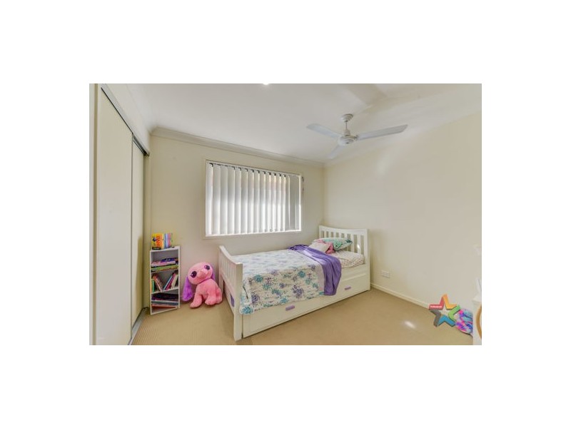 1 & 2/29 Kaputar Close, Tamworth NSW 2340