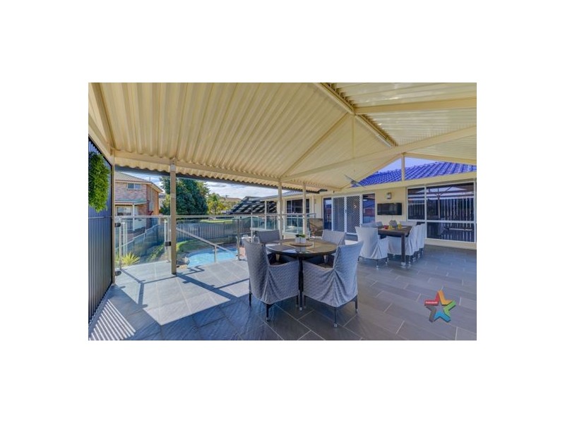 24 Caloola Street, Tamworth NSW 2340