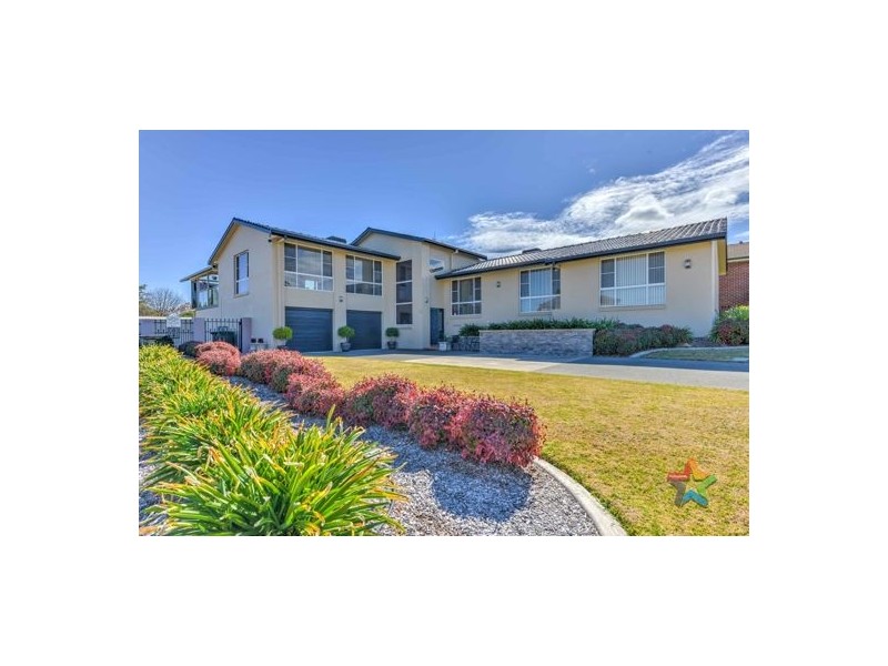 24 Caloola Street, Tamworth NSW 2340