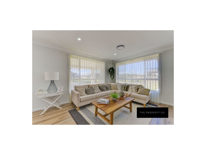 2 Bluebell Way, Tamworth NSW 2340