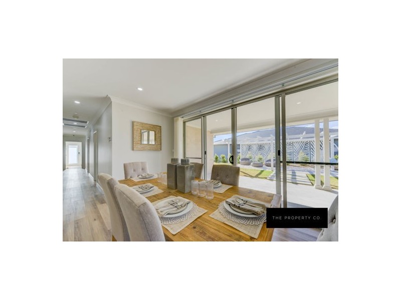 2 Bluebell Way, Tamworth NSW 2340